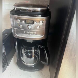 Cuisinart Grind & Brew 12 Cup Coffeemaker, Chrome - Very Good Condition